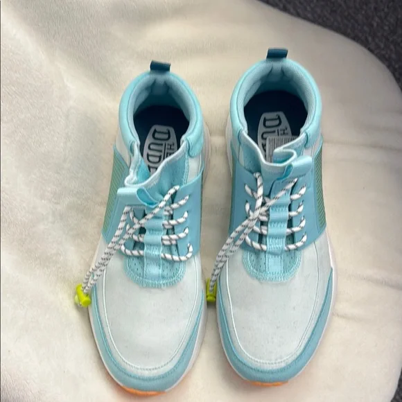NWOB! Hey Dude women’s Sirocco Aqua and White Sneakers size 9, slip on! - Picture 4 of 8
